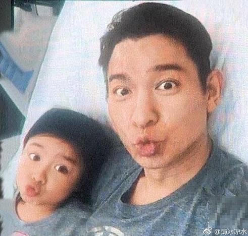 Con gái 5 tuổi của Lưu Đức Hoa hiếm hoi lộ diện