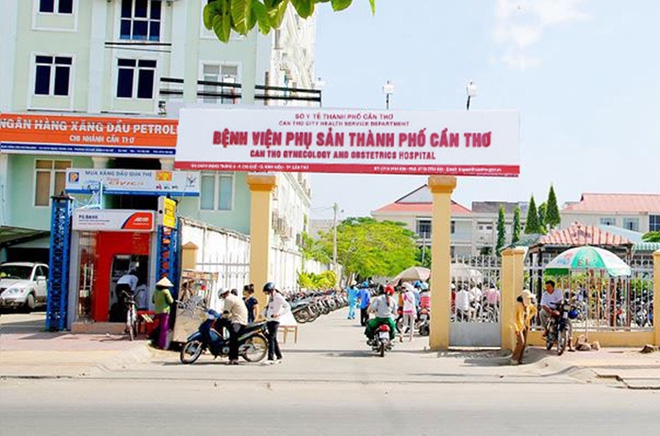 Cần Thơ: Đau bụng bất ngờ, sản phụ sinh con lần ba đẻ rơi ngay trên taxi