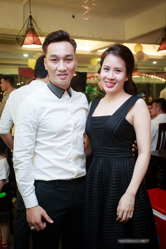 Vợ chồng Tuấn Hưng mở tiệc sinh nhật 3 tuổi hoành tráng cho con trai