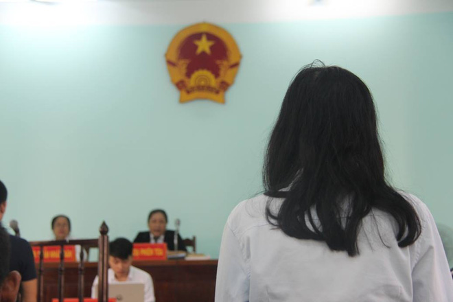 Bình Thuận: Nam thanh niên giao cấu với chị gái có thai rồi xâm hại em gái 13 tuổi chỉ lãnh án 2 năm tù