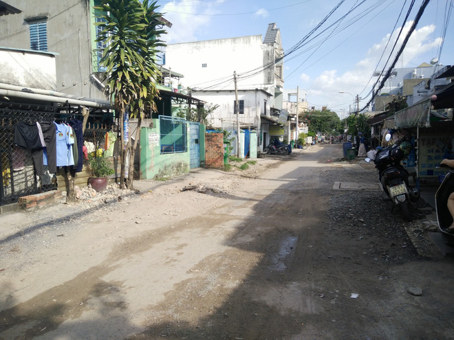 Bức xúc clip bảo mẫu nhà trẻ tư thục bạo hành hàng chục trẻ nhỏ dã man, dùng tay tát thẳng liên tục vào mặt