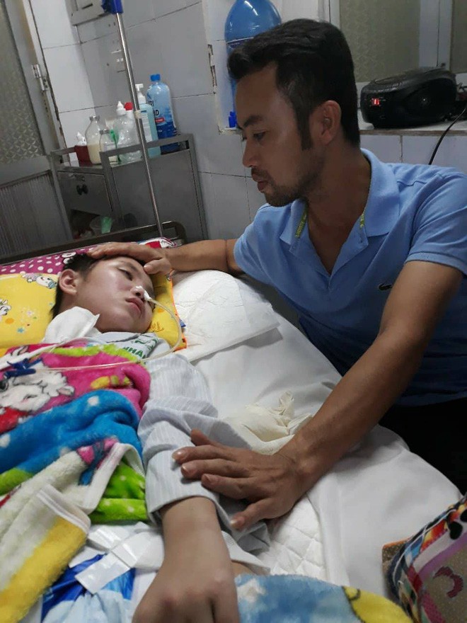 Biến cố cuộc đời của nữ sinh bị tai nạn giao thông trên đường đi học