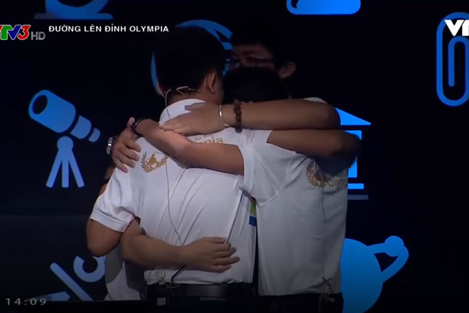 10X giành tấm vé đầu tiên vào chung kết Olympia năm thứ 18