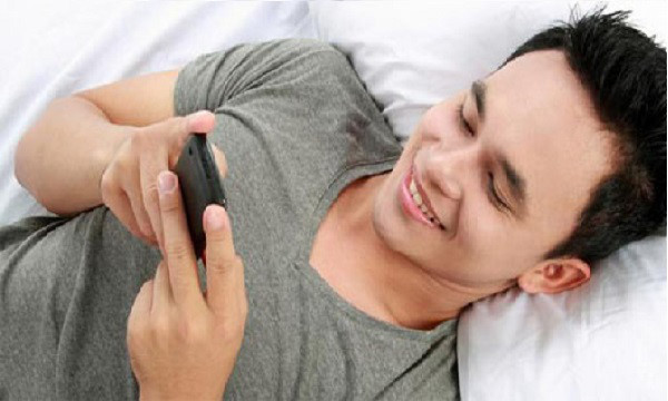 5 dấu hiệu cho thấy bạn đang bị chồng lừa dối