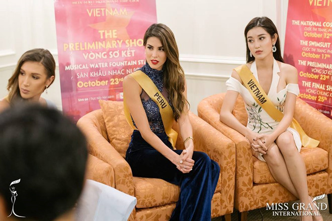 Huyền My lên tiếng về việc không đến chúc mừng tân hoa hậu