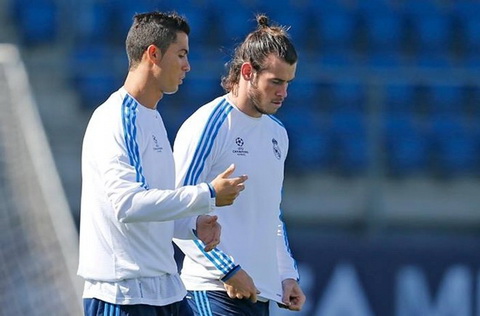 Ronaldo muốn Real Madrid tìm người thay thế Gareth Bale