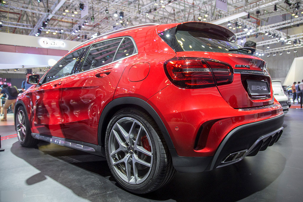 Chi tiết Mercedes GLA 45 AMG giá 2,4 tỷ vừa ra mắt tại VN