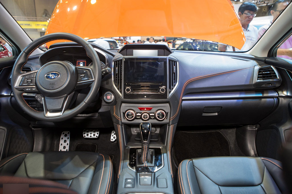 Subaru XV 2018 - SUV khác lạ giá 1,5 tỷ đồng tại Việt Nam