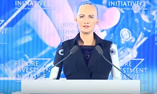 Dư luận Arab Saudi nổi giận vì robot được cấp quyền công dân