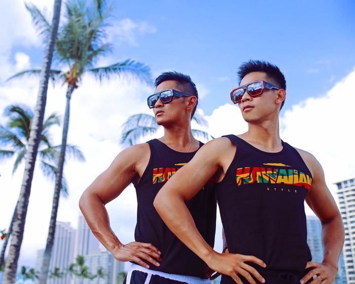 Sau đám cưới đồng tính, bạn đời ngọt ngào mừng sinh nhật Hồ Vĩnh Khoa Sau đám cưới đồng tính, bạn đời ngọt ngào mừng sinh nhật Hồ Vĩnh Khoa