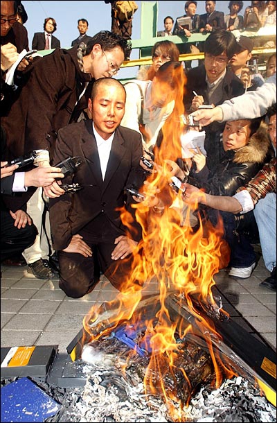 Lee Seung Yeon: Sự nông nổi thời trẻ biến Á hậu đáng tự hào thành kẻ tội đồ bị cả dân tộc Hàn quay lưng