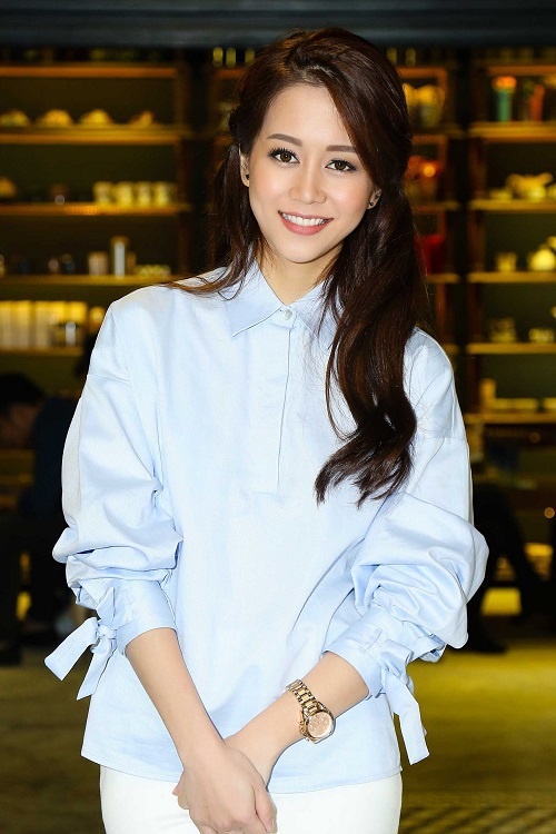 Dàn người đẹp tranh giải nữ chính Bông Sen Vàng 2017