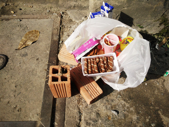 Vụ bé trai 6 tuổi bị bảo vệ tổ dân phố cắt cổ tử vong: Con ơi, con đâu rồi về với ngoại đi mà