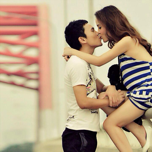 Lam Trang vợ Tú Dưa: Chị Thúy Hiền là cái bóng khá lớn trong cuộc đời anh Tú