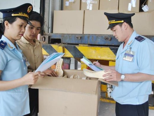 Cục Hải Quan TP.HCM vẫn còn hơn 900 tỷ đồng nợ thuế