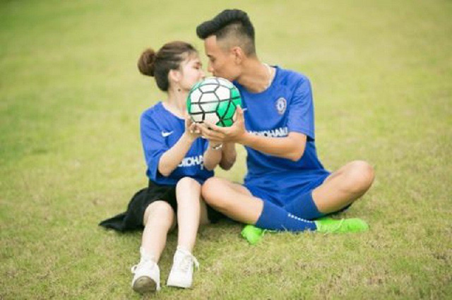Cặp đôi fans Chelsea thiết kế thiệp cưới như vé xem bóng đá Cặp đôi fans Chelsea thiết kế thiệp cưới như vé xem bóng đá