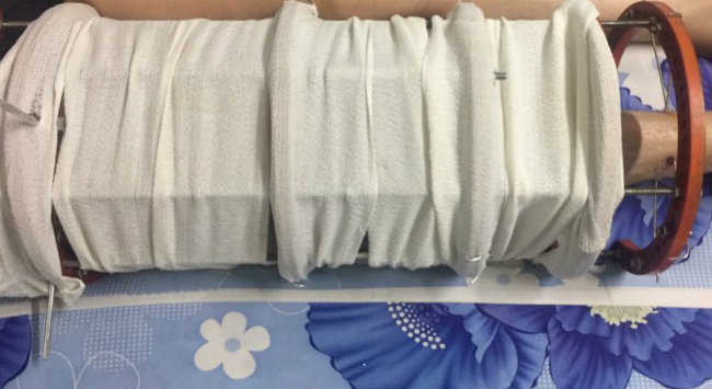 Hoàn cảnh nghiệt ngã của người đàn ông có con gái mắc ung thư xương, vợ mất vì u hạch