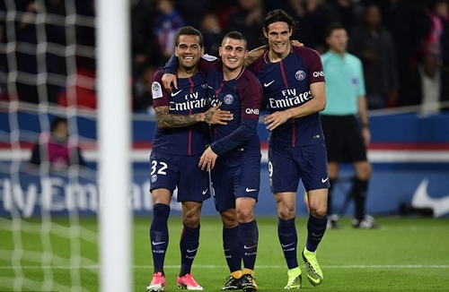 Cavani lập cú đúp trong ngày PSG vắng Neymar