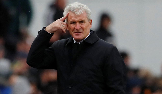 Conte trong nhóm HLV dễ bị sa thải nhất ở Ngoại hạng Anh