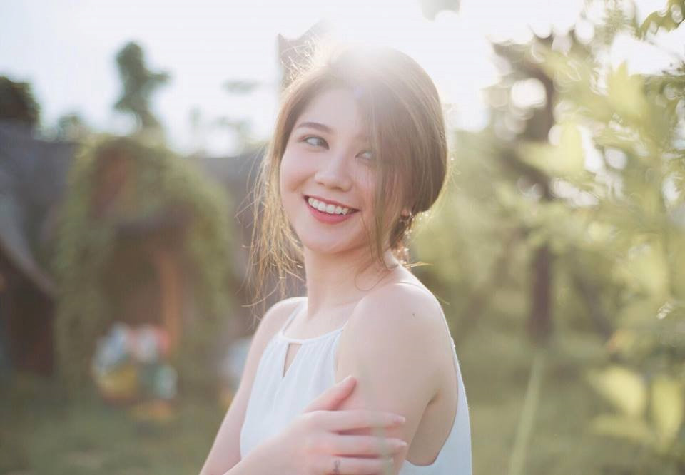 10 hot girl nổi tiếng có nhiều fan nhất trong giới trẻ Việt 10 hot girl nổi tiếng có nhiều fan nhất trong giới trẻ Việt