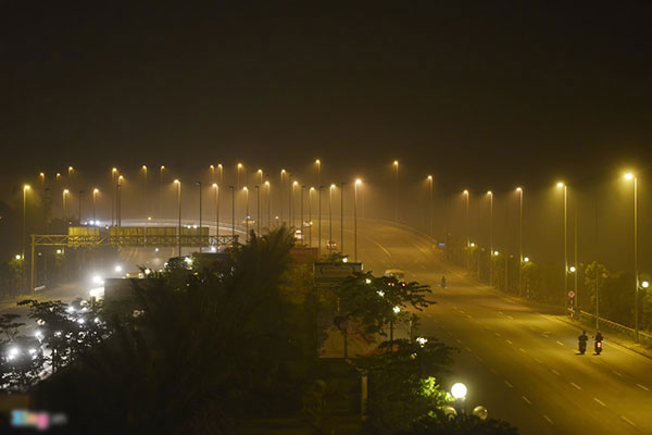 Khói mù bao phủ Hà Nội