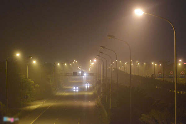 Khói mù bao phủ Hà Nội