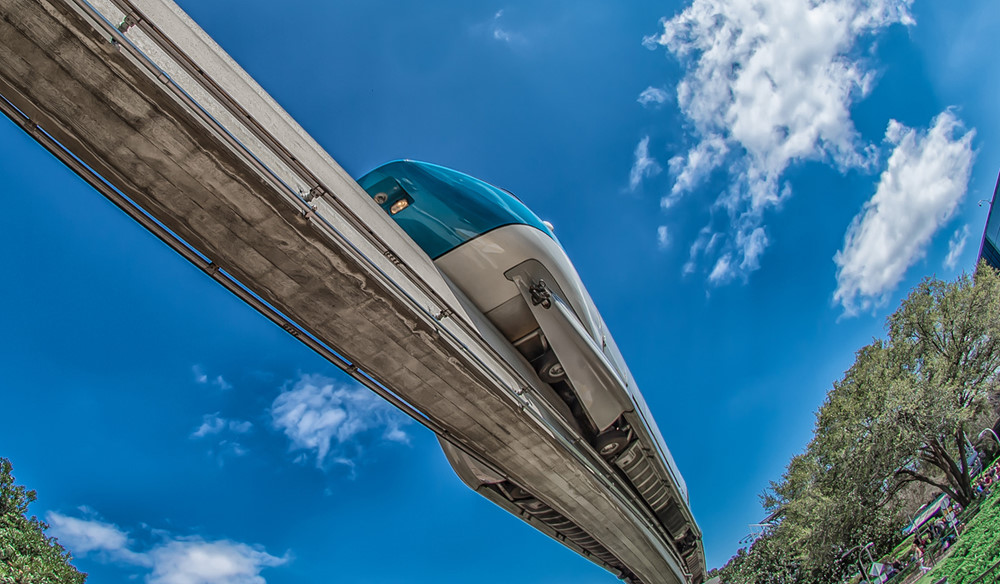 Tàu điện một ray ở Sài Gòn có giống phương Tây?