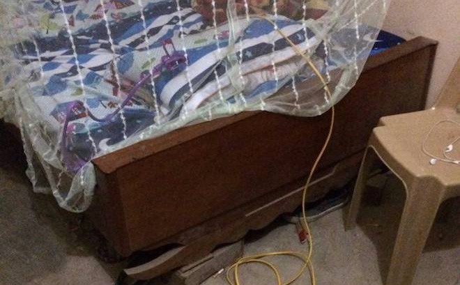 Nam sinh lớp 11 chích điện nhân viên cây xăng để cướp iPhone