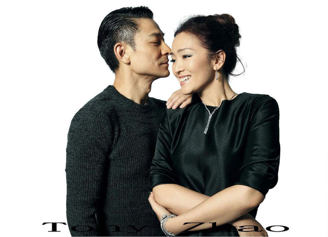 Quyền lực thật sự của Củng Lợi: Khi chụp ảnh, các sao lớn đều phải dạt sang hai bên