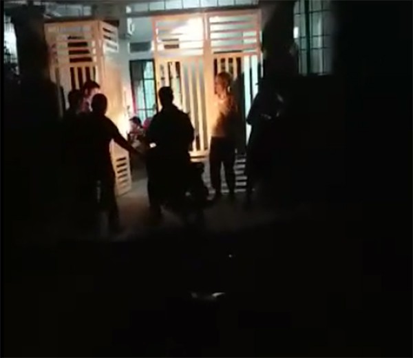 Công an thực nghiệm hiện trường vụ cướp bé gái 20 ngày tuổi trên tay bà nội sau đó sát hại