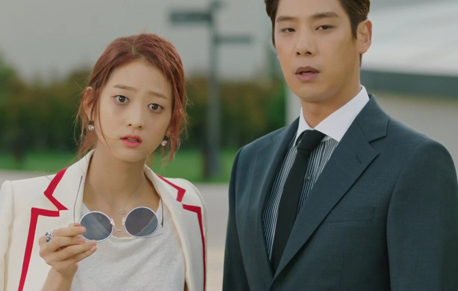 Anh chàng trúng số vì yêu được hotgirl và một lần tím mặt vì khoe bạn gái quá đà