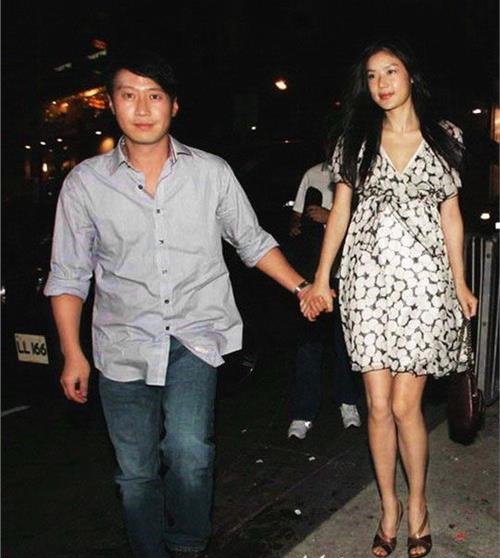 Rót ngàn tỷ cho chuyện tình 4 năm, thiên vương Hồng Kông đổi lại cuộc ly hôn đượm buồn Rót ngàn tỷ cho chuyện tình 4 năm, thiên vương Hồng Kông đổi lại cuộc ly hôn đượm buồn