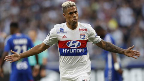 Mariano Diaz thăng hoa sau khi rời Real Madrid Mariano Diaz thăng hoa sau khi rời Real Madrid