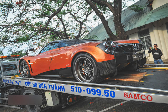 Minh Nhựa rao bán Pagani Huayra với giá 5 triệu USD Minh Nhựa rao bán Pagani Huayra với giá 5 triệu USD