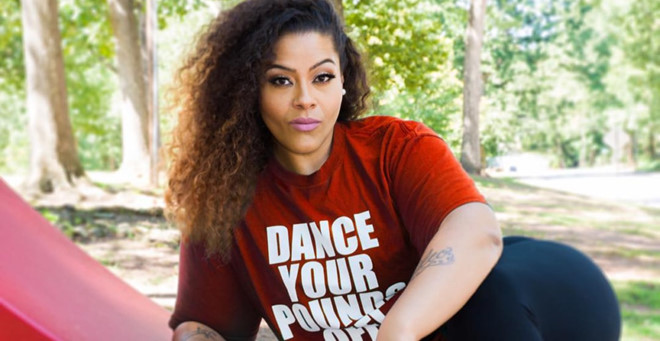 Màn nhảy mạnh mẽ của nàng mập 100 kg bỗng nổi tiếng trên mạng