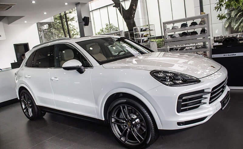 Khám phá Porsche Cayenne S 2018 thêm option, giá 7,7 tỷ đồng vừa về tới Hà Nội Khám phá Porsche Cayenne S 2018 thêm option, giá 7,7 tỷ đồng vừa về tới Hà Nội