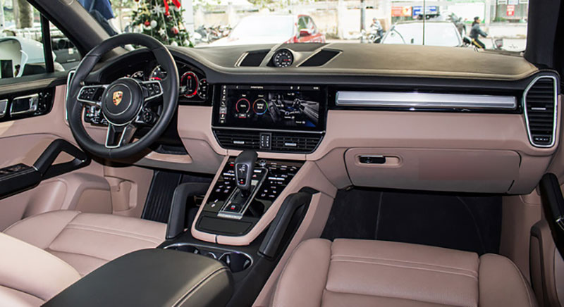 Khám phá Porsche Cayenne S 2018 thêm option, giá 7,7 tỷ đồng vừa về tới Hà Nội