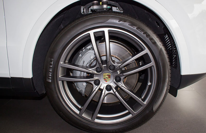 Khám phá Porsche Cayenne S 2018 thêm option, giá 7,7 tỷ đồng vừa về tới Hà Nội