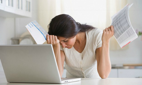 Vay tiền người thân để khỏi gánh lãi mua nhà, tôi lao đao khi trả