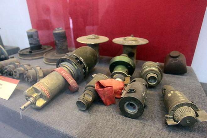 Cận cảnh loại bom M118 vừa được trục vớt tại chân cầu Long Biên