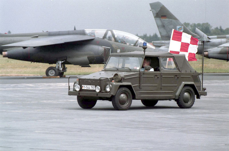 Xe quân sự Volkswagen Type 181 hàng hiếm tại Việt Nam