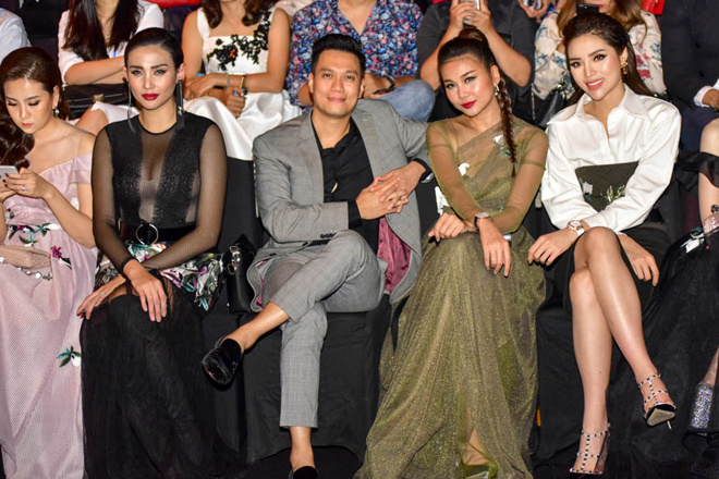 Angela Phương Trinh phối phụ kiện hơn 2 tỷ đồng đi sự kiện