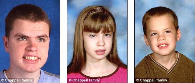 Có nỗi đau nào khủng khiếp hơn khi bố mẹ chỉ biết nhìn 3 đứa con qua đời chỉ trong vòng 3 ngày