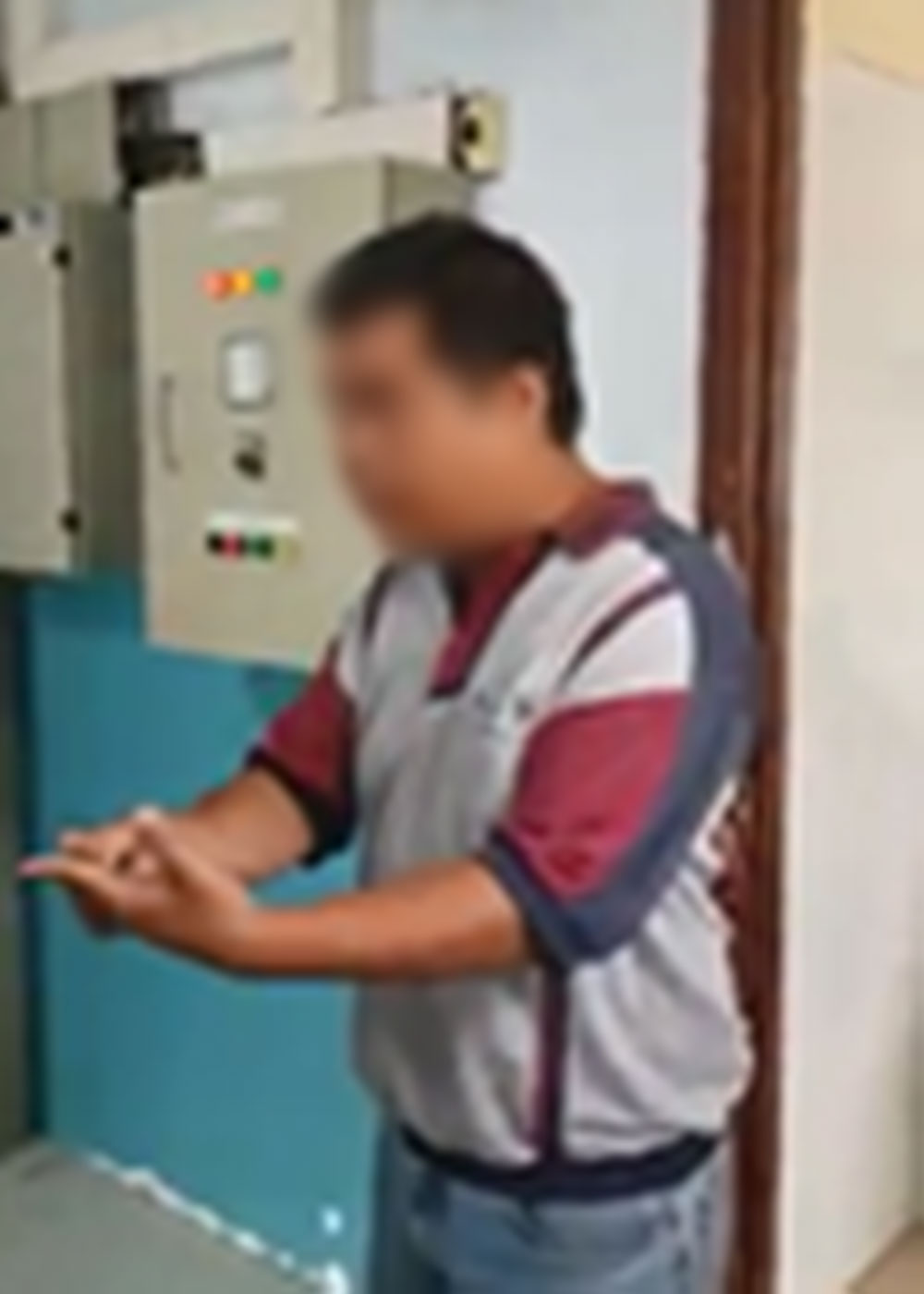 Mặc người dân khuyên can vẫn ép bạn gái phá thai vì: Vật chất có thể lo được cho con, nhưng tinh thần thì sao?