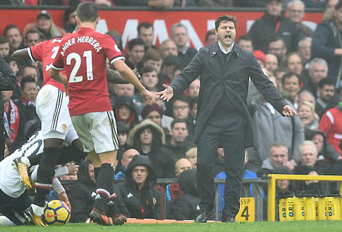 HLV Pochettino: ‘Thật đau khi thua Man Utd’