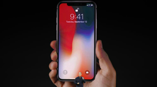 Lượng đặt hàng iPhone X cao kỷ lục