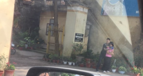 Những hình ảnh đầu tiên về đối tượng và hung khí vụ cô gái trẻ bị khống chế tại Hà Nội