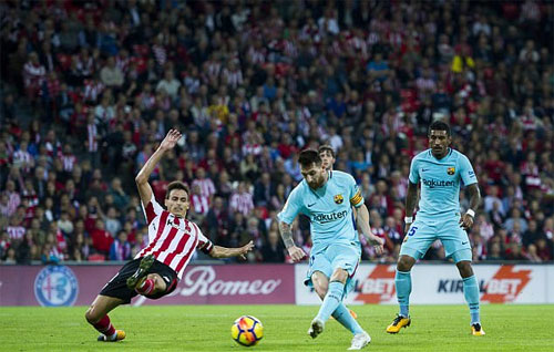 Messi tỏa sáng, Barca nâng chuỗi bất bại lên 14 trận