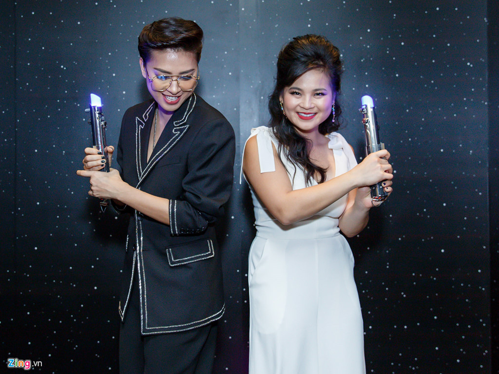 Nữ diễn viên gốc Việt đóng bom tấn Star Wars đến Việt Nam