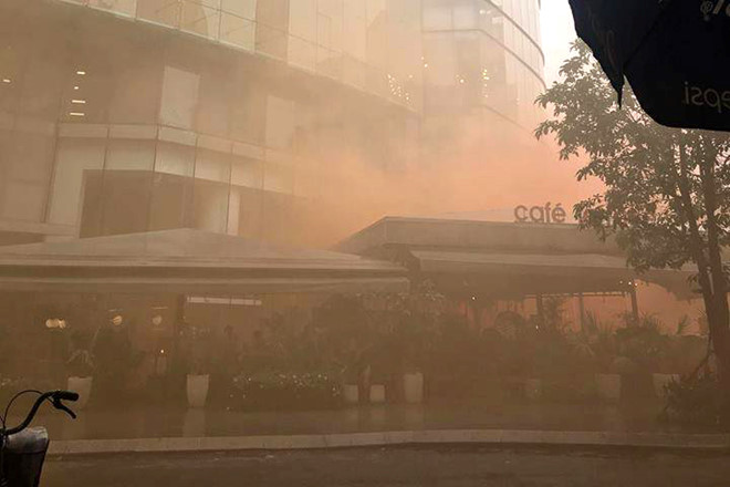 Bitexco diễn tập cứu hỏa, người Sài Gòn hoảng hốt tưởng cháy thật